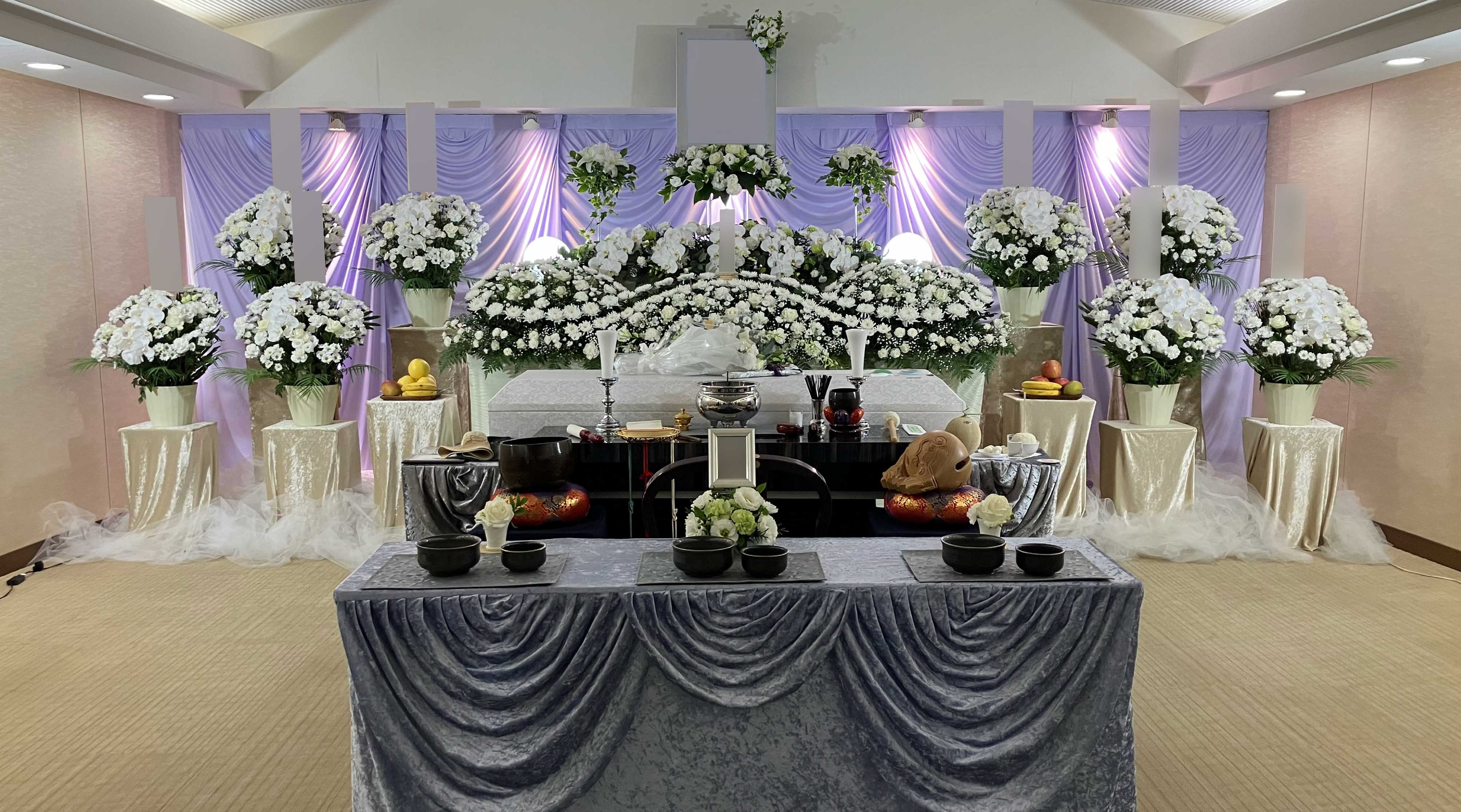 墓じまい・改装のご相談も承ります。墓じまいに必要な手続きや費用のご相談など、お気軽にお問い合わせください。